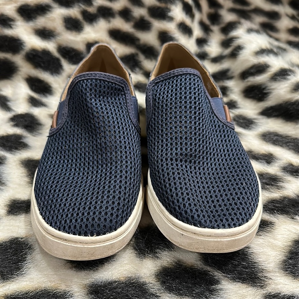 Women’s Navy Blue Olukai Shoes